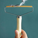 1 PC Pet Hair Remover Lint Clean Tool Shaver Portable Silicone Double Sided Carpet Scraper Cleaner Fabric Shaver Brush Tool