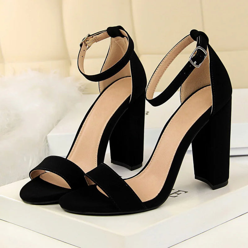 2024 Summer Plus Size 34-43 Woman 9.5cm High Heels Sandals Classic Block Platform Pumps Lady Chunky Burgundy Yellow Nude Shoes