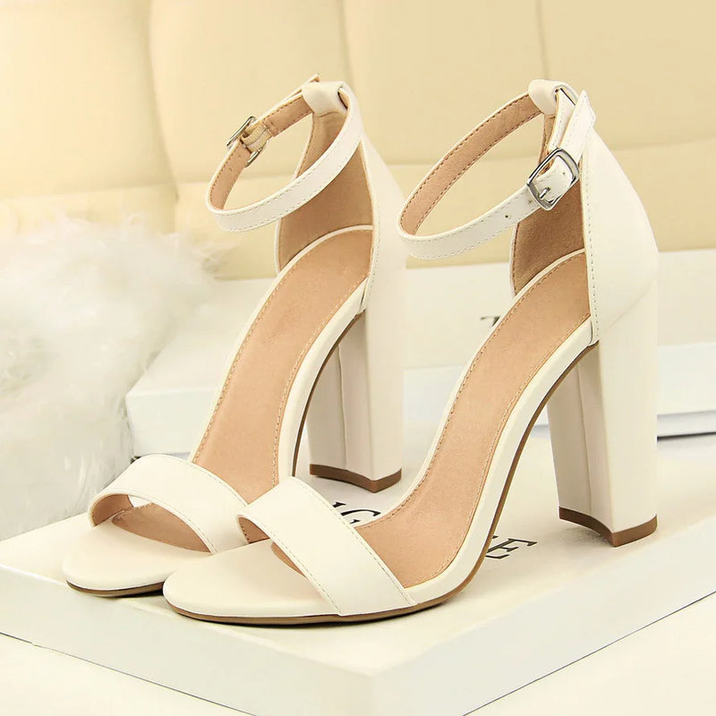 2024 Summer Plus Size 34-43 Woman 9.5cm High Heels Sandals Classic Block Platform Pumps Lady Chunky Burgundy Yellow Nude Shoes